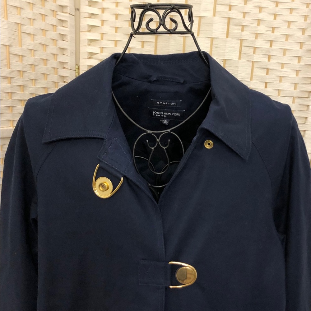 ✅ JOHNS NEW YORK 🤎rain coat - Picture 8 of 8